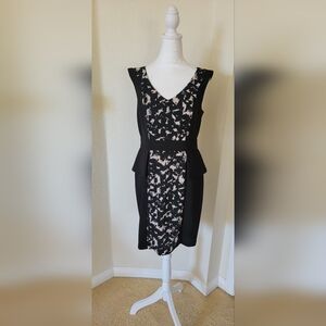 Elegant Abstract Dress By Maggy London, Size 8